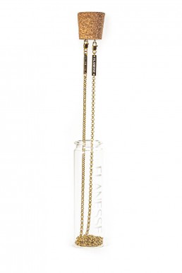 Trendiges Brillenaccessoire mit Stil